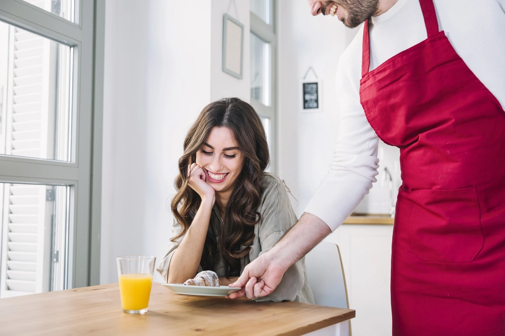 cook-giving-croissant-girlfriend